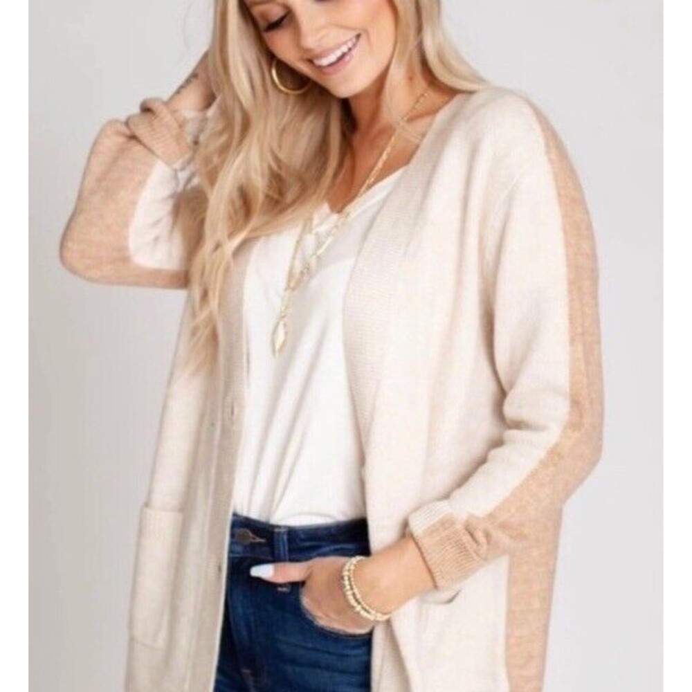 BB Dakota Steve Madden Cream/Camel Two Tone Button Front Oversized Cardigan XS